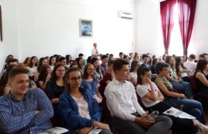 Tulcea: Teatrul, în sprijinul luptei antidrog